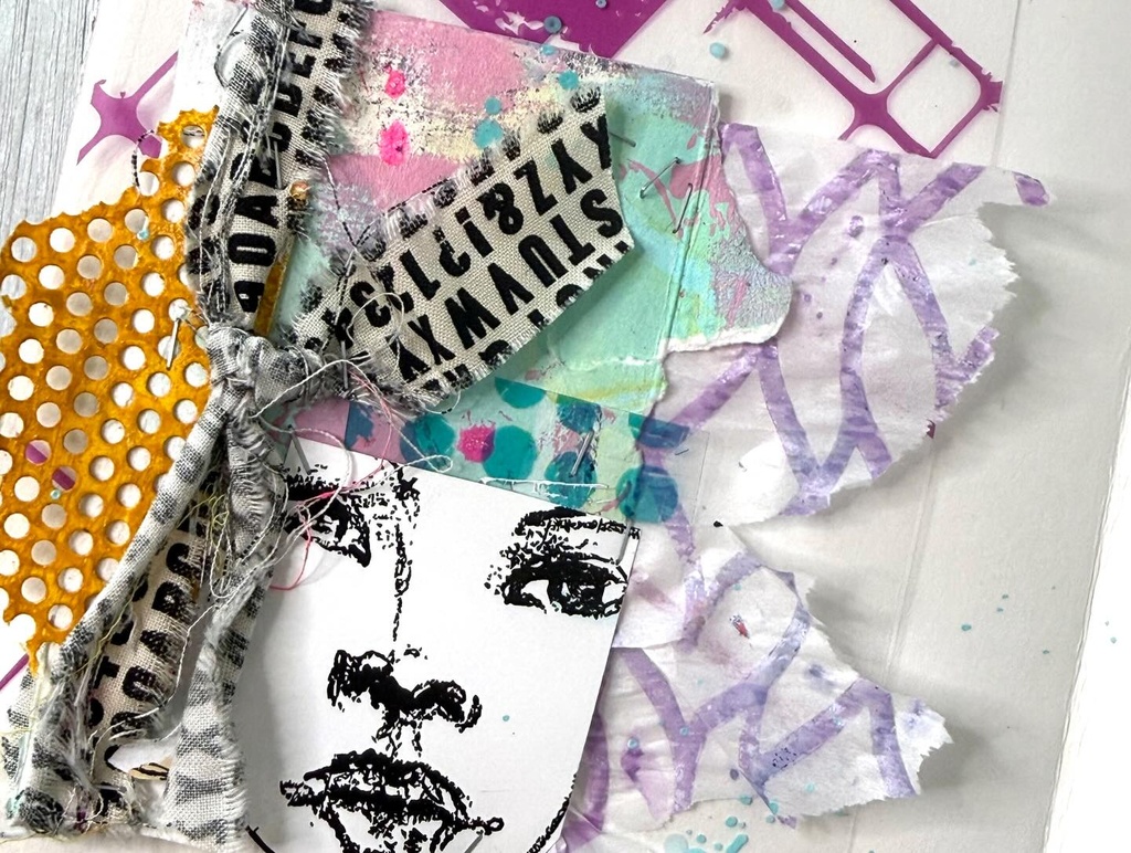 Dina Wakley MEdia Stencil - Pointy Fence 