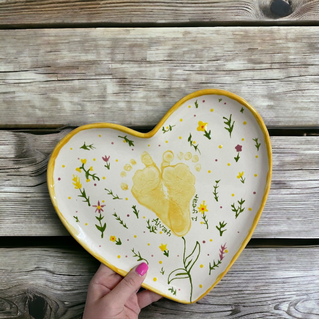 Heart Plate Large (carton of 6)