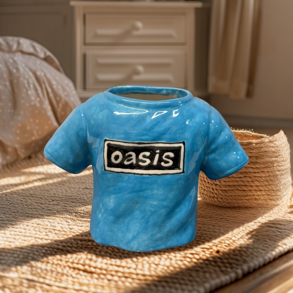 GMS Football Shirt Pencil Holder (carton of 6)