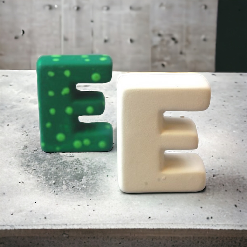 3D Letter E 4.5cm (pack of 6)