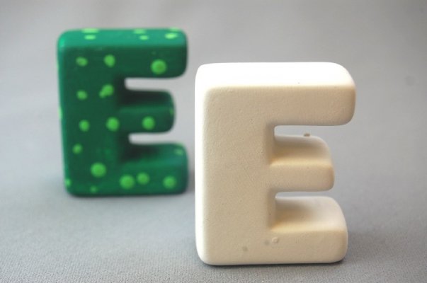 3D Letter E 4.5cm (pack of 6)