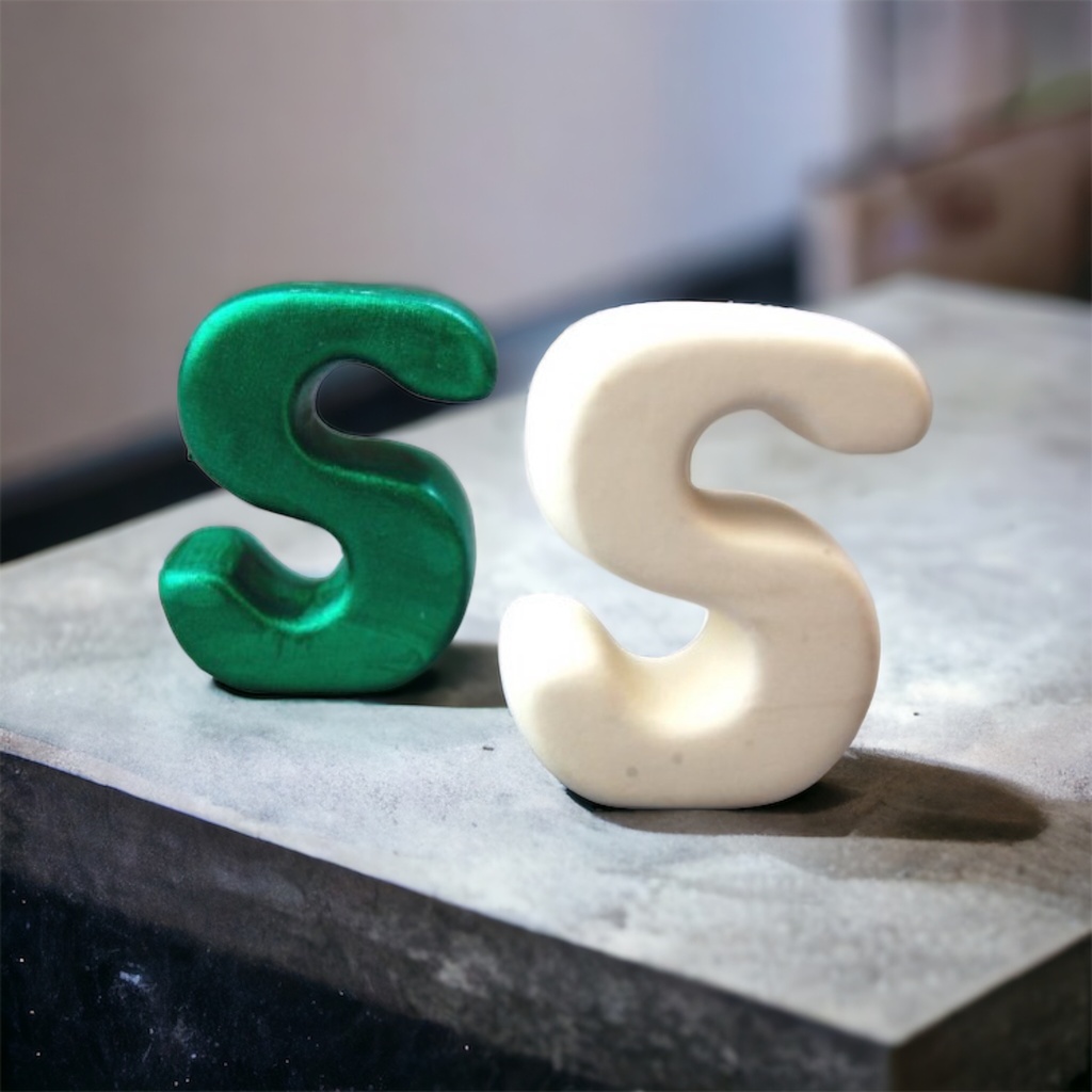 3D Letter S 4.5cm (pack of 6)