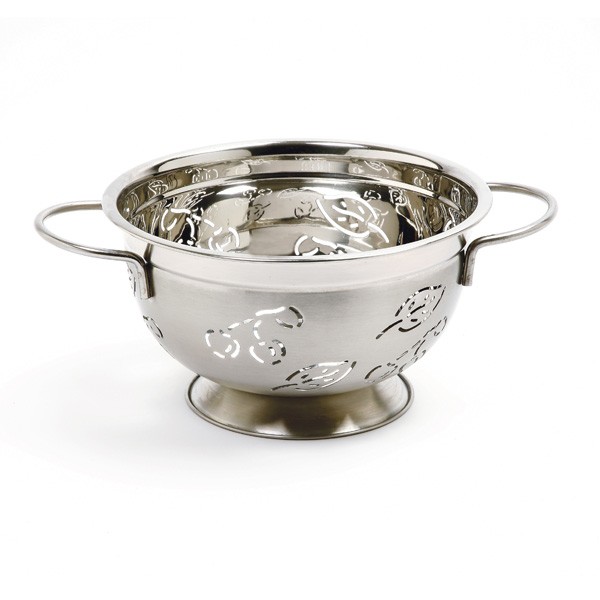 3 Qt Stainless Steel Colander - Leaves Cherry