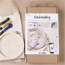 Creativ - Embroidery Starter Craft Kit - Flowers